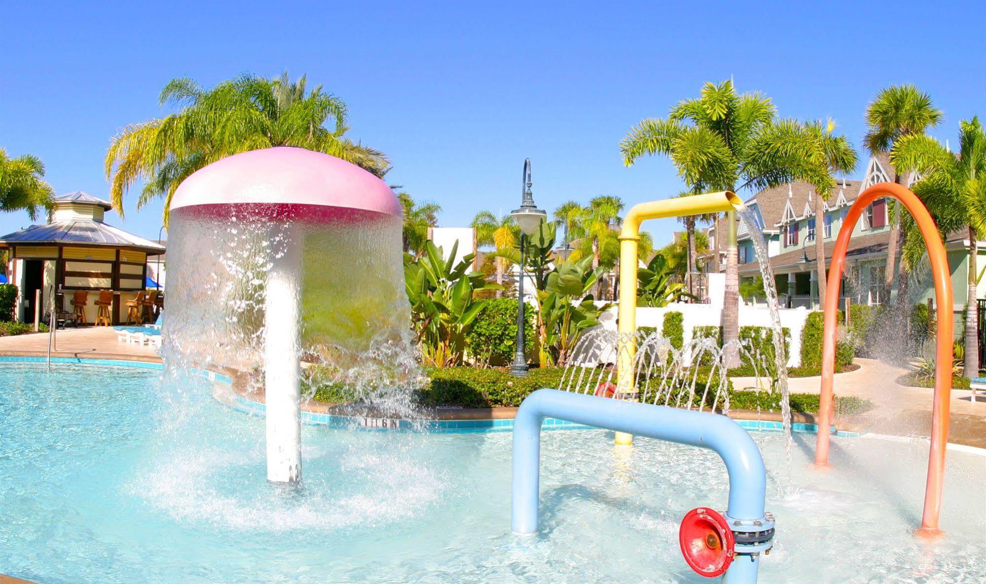 Runaway Beach Resort By Magical Memories -Disney Area Kissimmee Ngoại thất bức ảnh